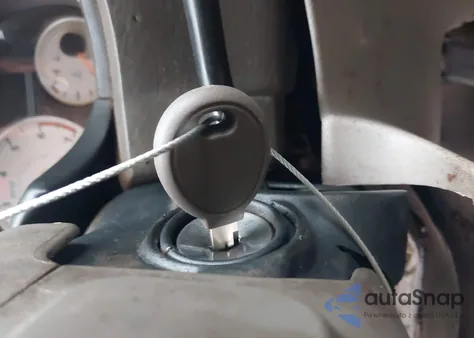 2007 Chrysler Town & Country Touring from USA, damaged, VIN 2A4GP54L07R361086